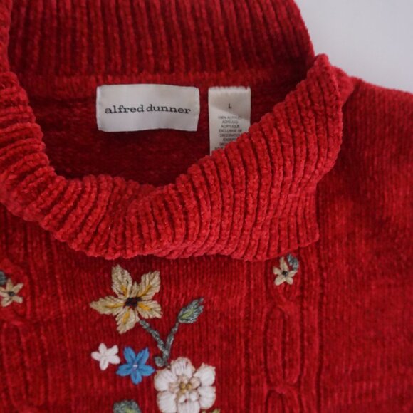Vintage Alfred Dunner Red Floral Embroidered Chenille Knit Sweater Grandmacore L - Picture 9 of 9